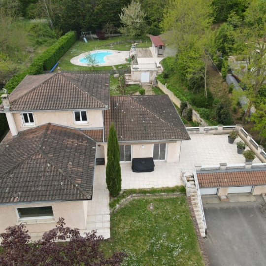  Annonces ALBIGNY : Maison / Villa | FRANS (01480) | 225 m2 | 625 000 &euro; 
