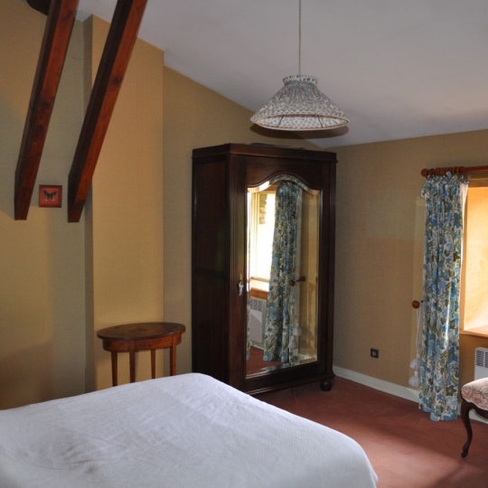  Annonces ALBIGNY : Maison / Villa | LUCENAY (69480) | 242 m2 | 595 000 &euro; 