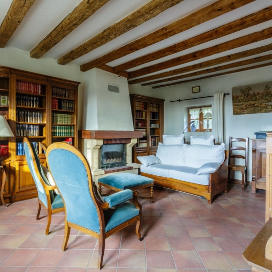  Annonces ALBIGNY : Maison / Villa | SAINT-DIDIER-AU-MONT-D'OR (69370) | 154 m2 | 1 092 000 &euro; 