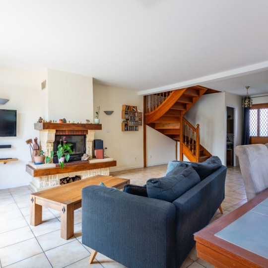  Annonces ALBIGNY : Maison / Villa | FRANCHEVILLE (69340) | 147 m2 | 630 000 &euro; 