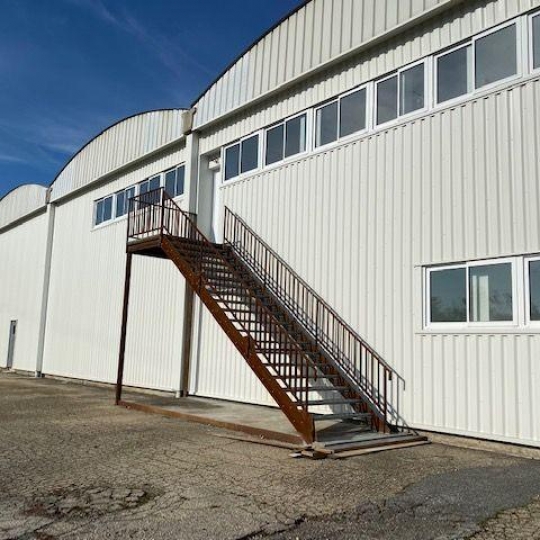  Annonces ALBIGNY : Local / Bureau | LYON (69001) | 2 600 m2 | 14 613 &euro; 