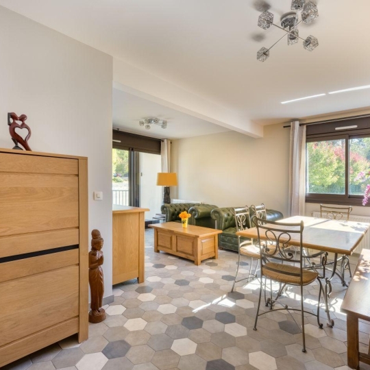  Annonces ALBIGNY : Appartement | LYON (69005) | 75 m2 | 249 000 &euro; 