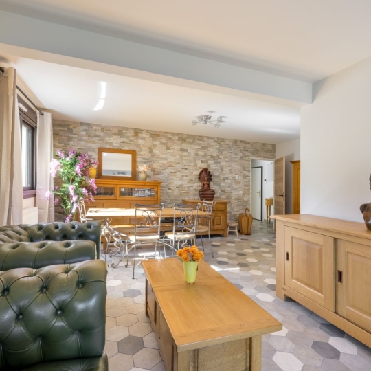  Annonces ALBIGNY : Appartement | LYON (69005) | 75 m2 | 249 000 &euro; 