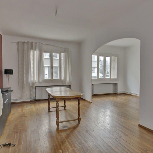  Annonces ALBIGNY : Apartment | LYON (69007) | 73 m2 | 240 000 € 