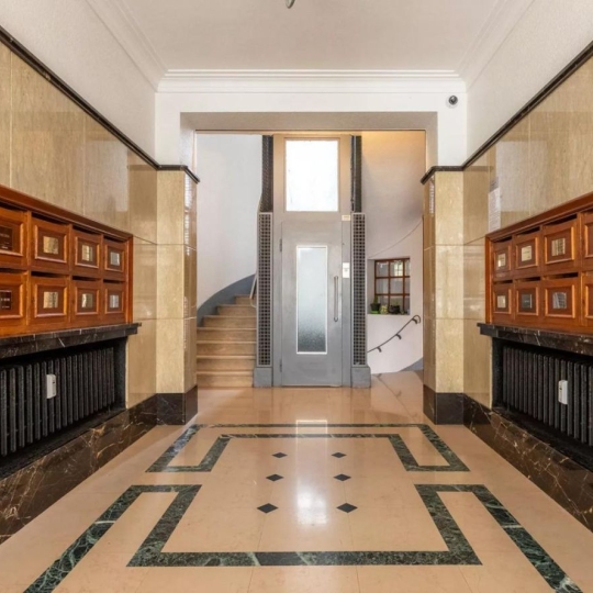 Annonces ALBIGNY : Appartement | LYON (69006) | 70.00m2 | 375 000 € 
