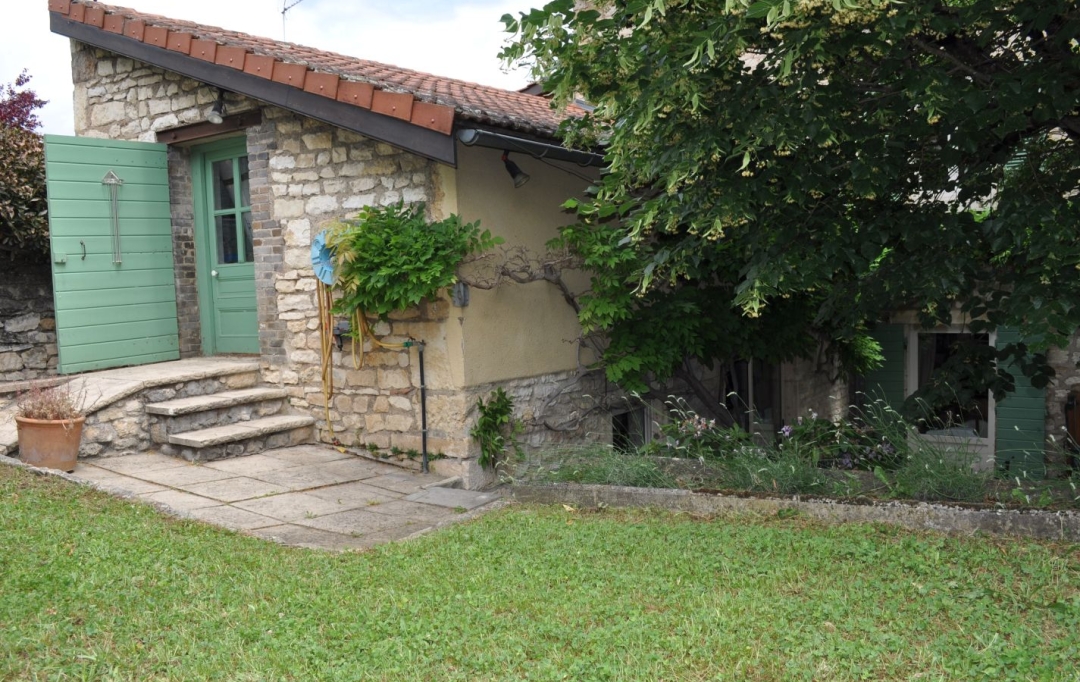 Annonces ALBIGNY : Maison / Villa | LUCENAY (69480) | 242 m2 | 595 000 &euro; 