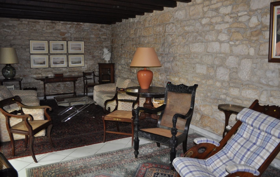 Annonces ALBIGNY : Maison / Villa | LUCENAY (69480) | 242 m2 | 595 000 &euro; 