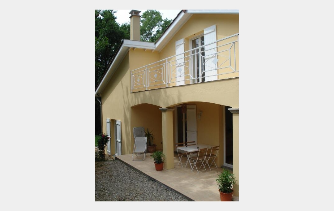 Annonces ALBIGNY : House | FRANCHEVILLE (69340) | 135 m2 | 2 150 € 