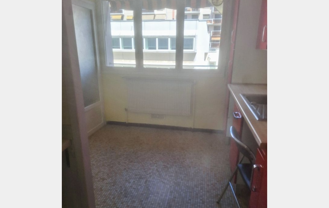Annonces ALBIGNY : Autres | LYON (69006) | 78 m2 | 349 000 &euro; 