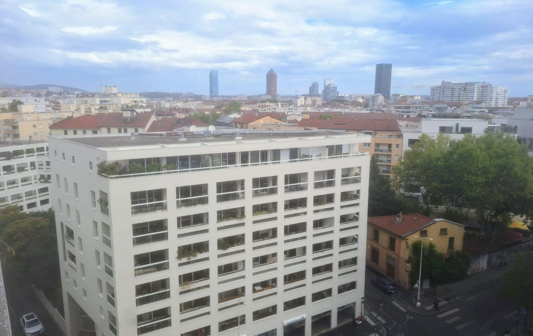 Annonces ALBIGNY : Autres | LYON (69007) | 53 m2 | 260 000 &euro; 