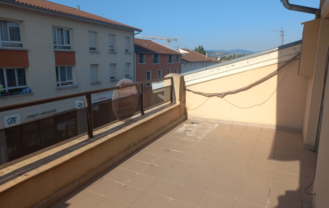 Annonces ALBIGNY : Immeuble | LA TOUR-DE-SALVAGNY (69890) | 162 m2 | 550 000 &euro; 