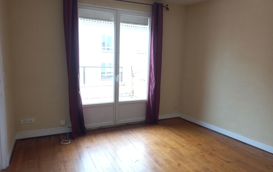 Annonces ALBIGNY : Immeuble | LA TOUR-DE-SALVAGNY (69890) | 162 m2 | 550 000 &euro; 