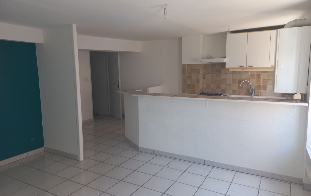 Annonces ALBIGNY : Immeuble | LA TOUR-DE-SALVAGNY (69890) | 162 m2 | 550 000 &euro; 