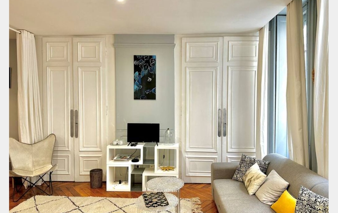 Annonces ALBIGNY : Appartement | LYON (69002) | 55 m2 | 1 950 &euro; 