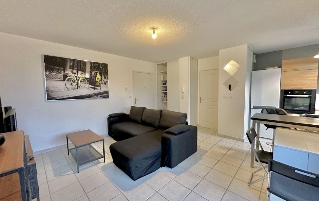 Annonces ALBIGNY : Autres | LYON (69007) | 43 m2 | 250 000 &euro; 