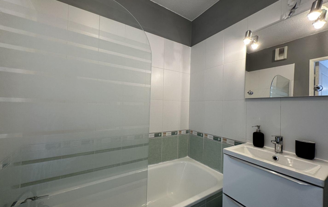 Annonces ALBIGNY : Autres | LYON (69007) | 43 m2 | 250 000 &euro; 