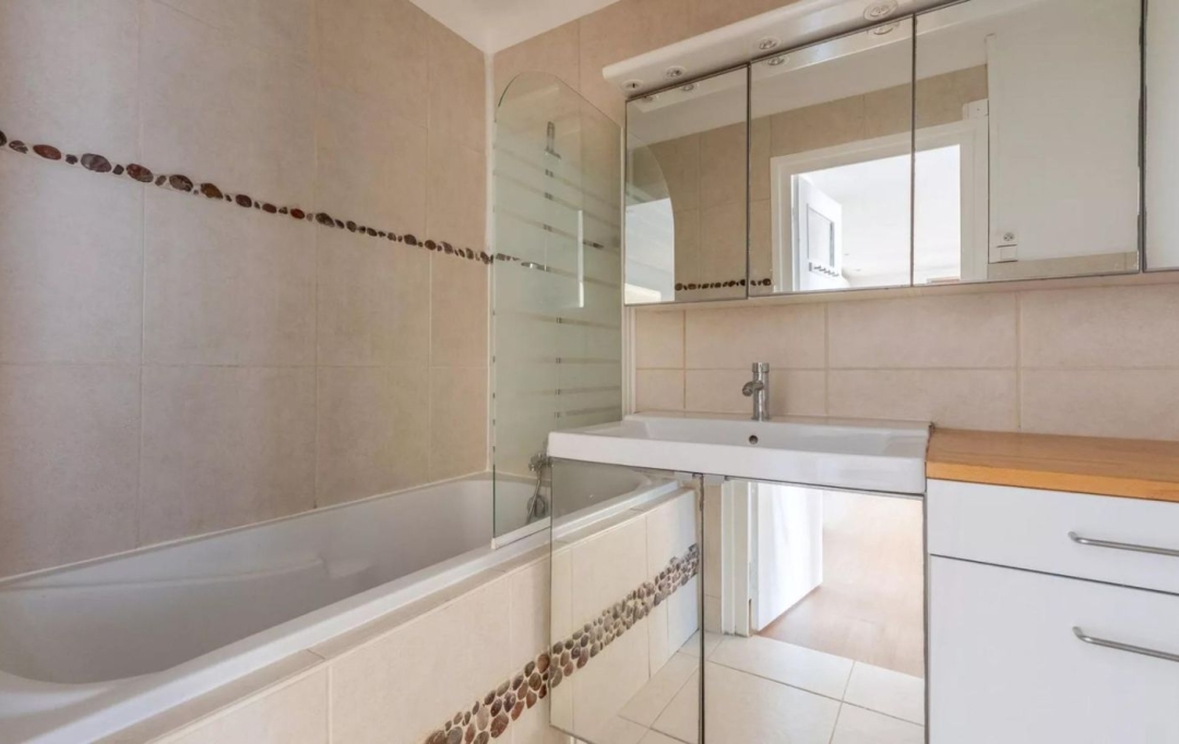 Annonces ALBIGNY : Appartement | LYON (69006) | 70 m2 | 375 000 &euro; 