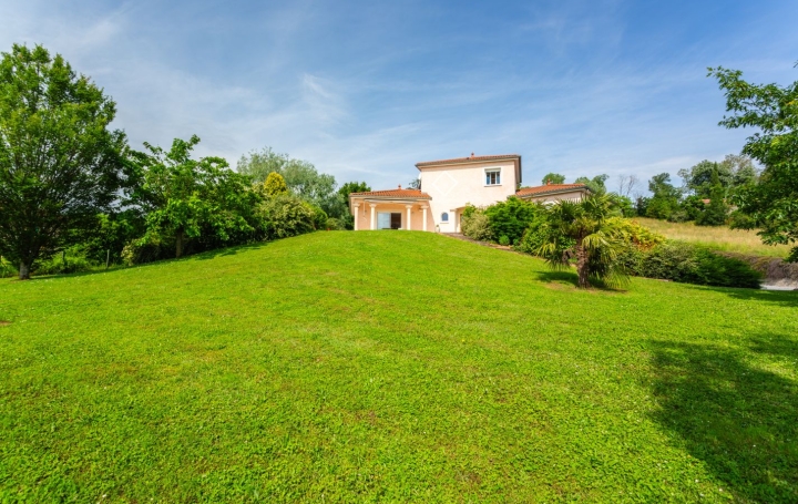  Annonces ALBIGNY Maison / Villa | FLEURIEUX-SUR-L'ARBRESLE (69210) | 134 m2 | 690 000 € 